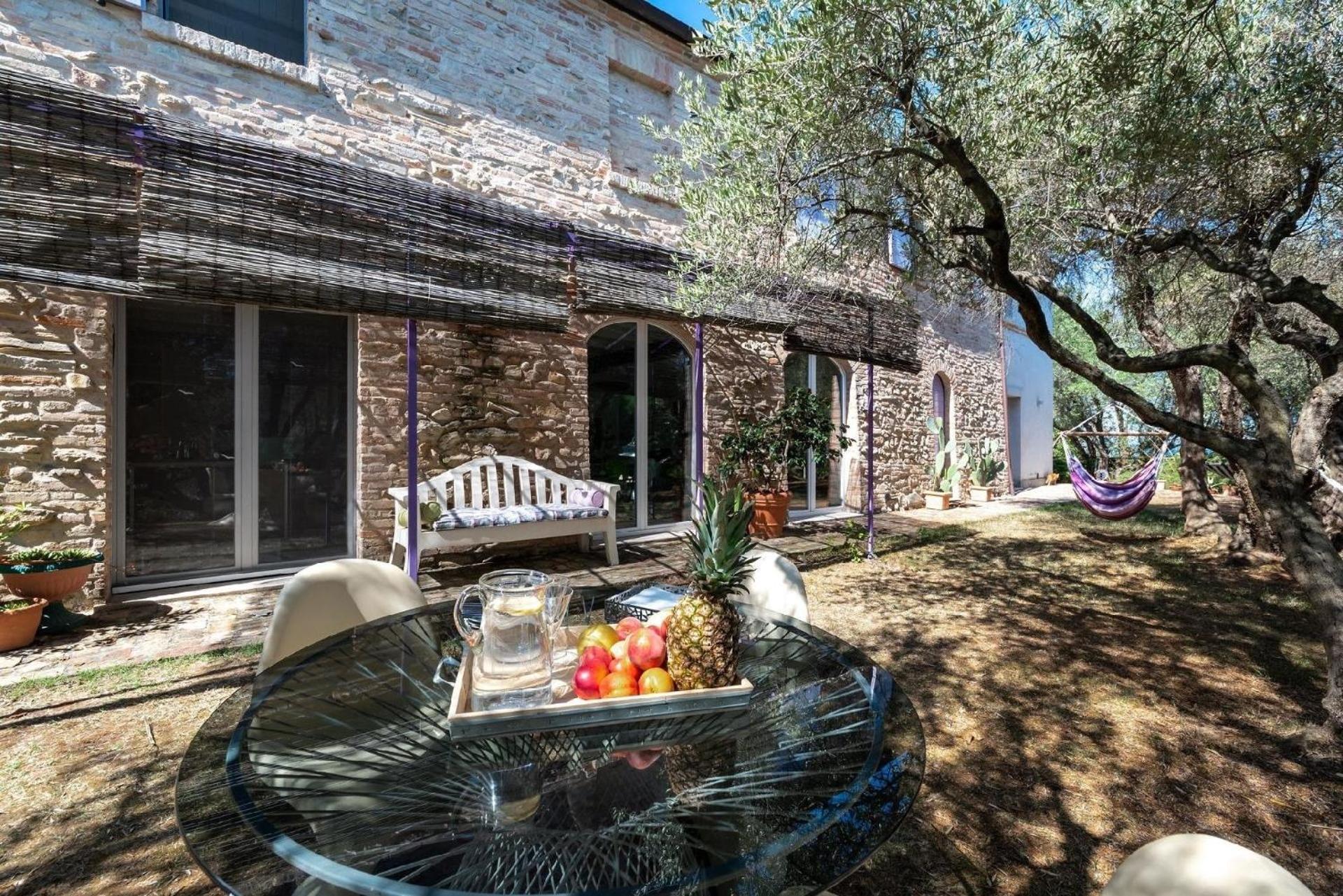 Meernahes Ferienhaus Casa Cantagallo Mit Pool Villa Fermo Exterior photo